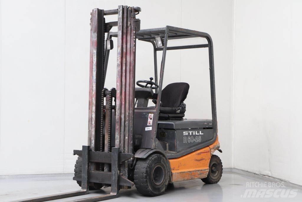 Still R60-25 Sähkötrukit