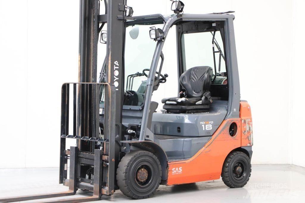 Toyota 02-8FGF18 Nestekaasutrukit