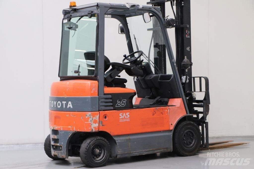 Toyota 7FBMF25 Sähkötrukit