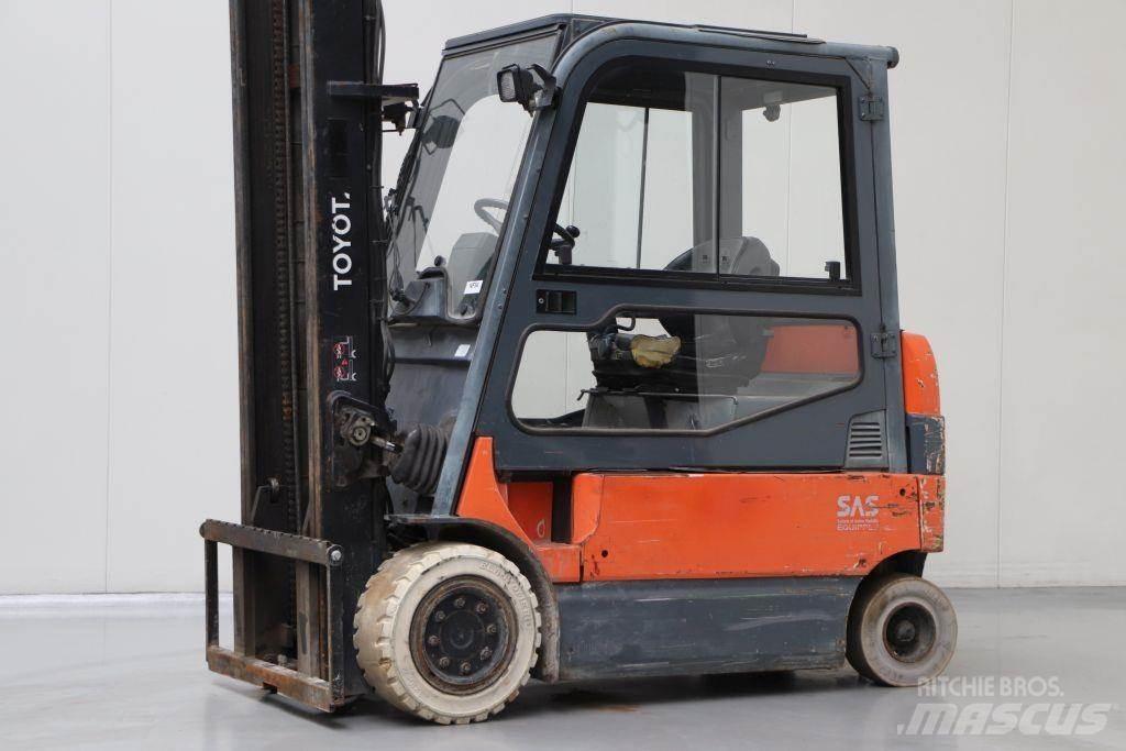Toyota 7FBMF30 Sähkötrukit