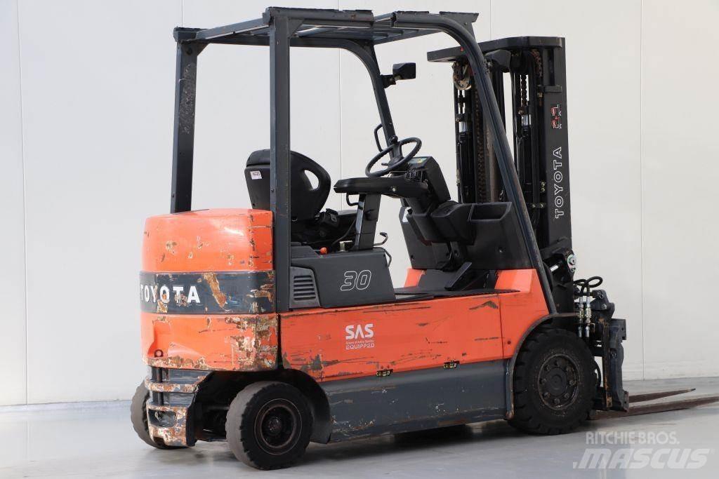 Toyota 7FBMF30 Sähkötrukit