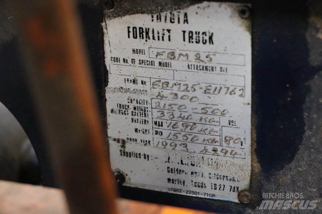 Toyota FBM25 Sähkötrukit