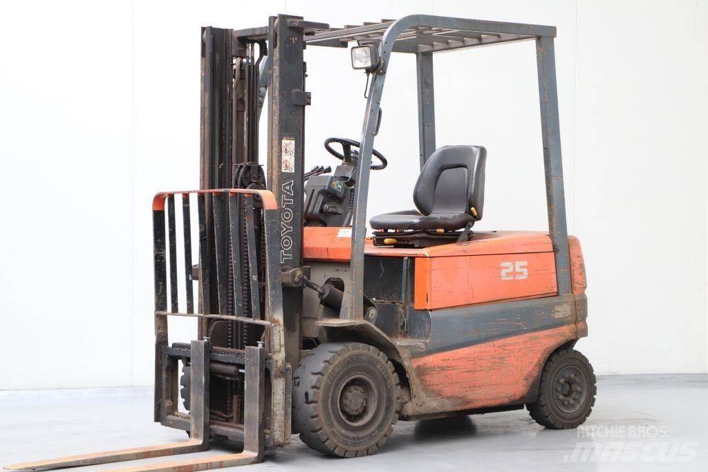 Toyota FBMF20 Sähkötrukit