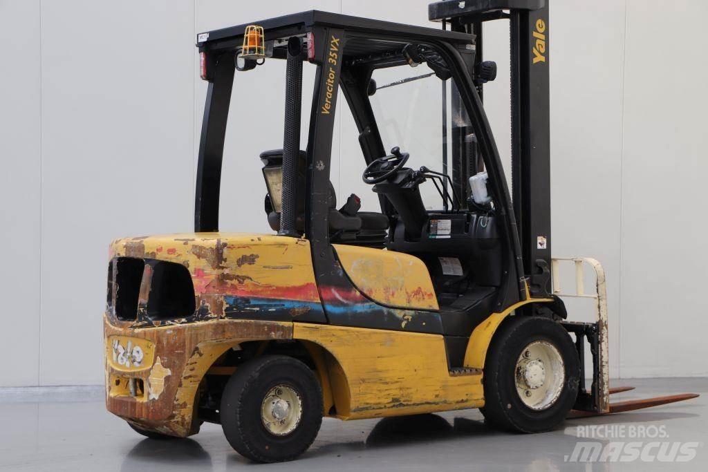 Yale GDP35VX Dieseltrukit