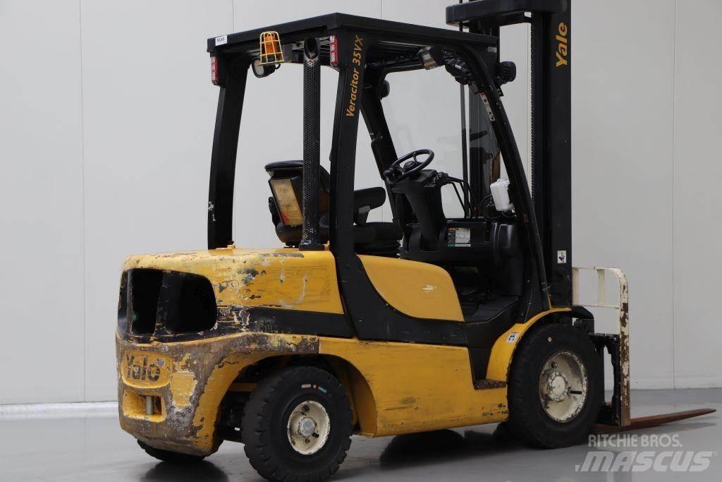 Yale GDP35VX Dieseltrukit