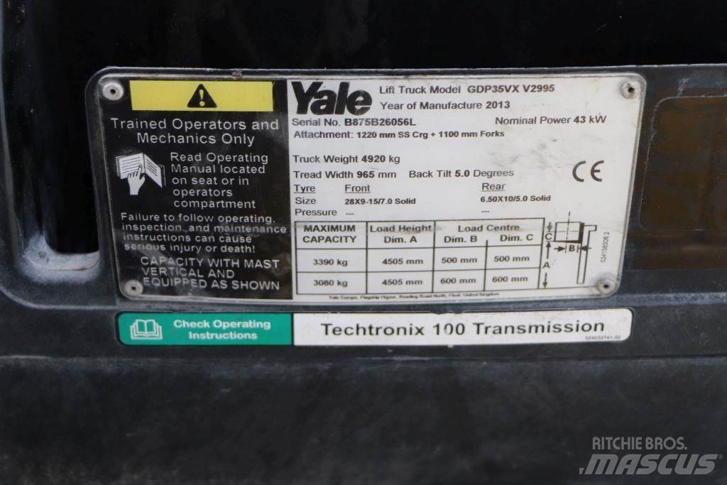 Yale GDP35VX Dieseltrukit