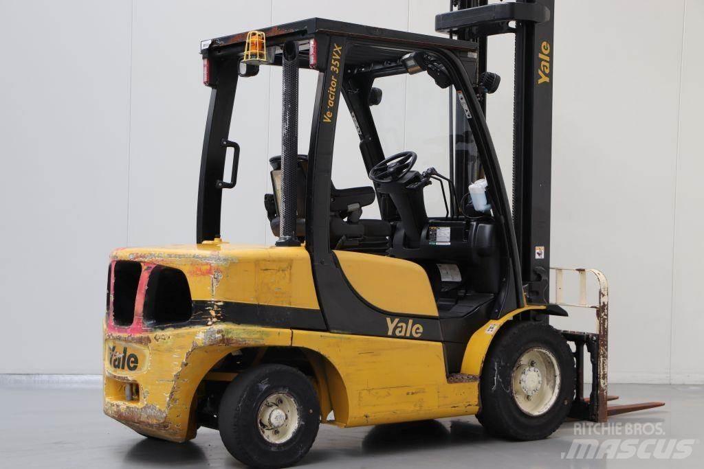 Yale GDP35VX Dieseltrukit