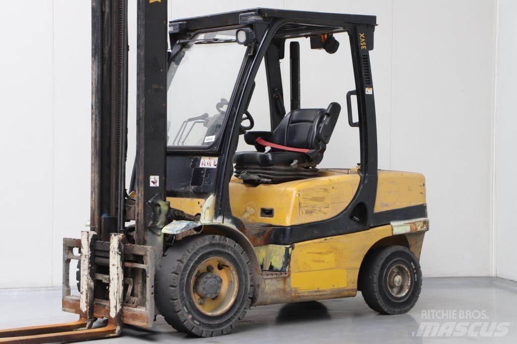 Yale GDP35VX Dieseltrukit