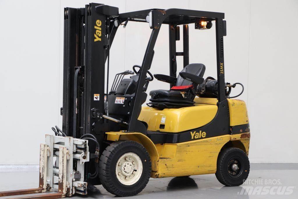 Yale GLP25MX Nestekaasutrukit