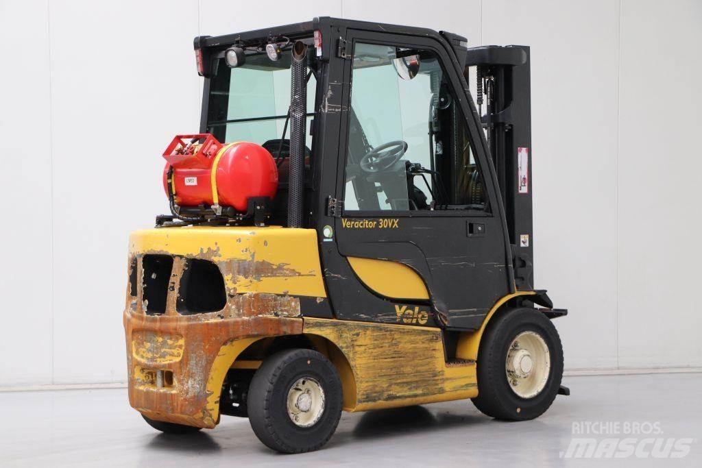 Yale GLP30VX Nestekaasutrukit