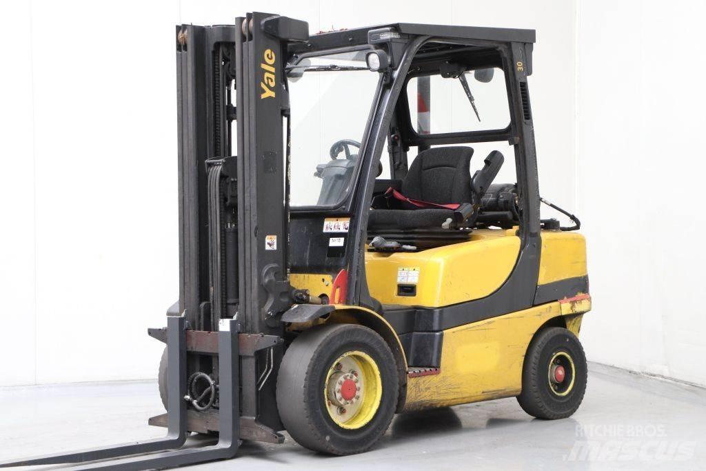 Yale GLP30VX Nestekaasutrukit