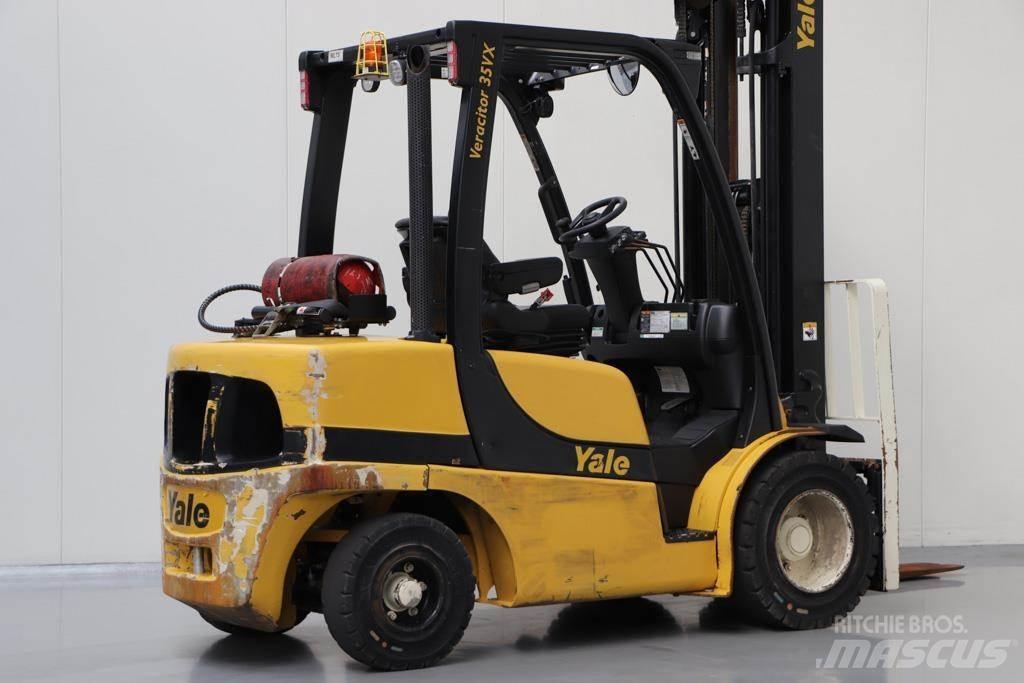 Yale GLP35VX Nestekaasutrukit