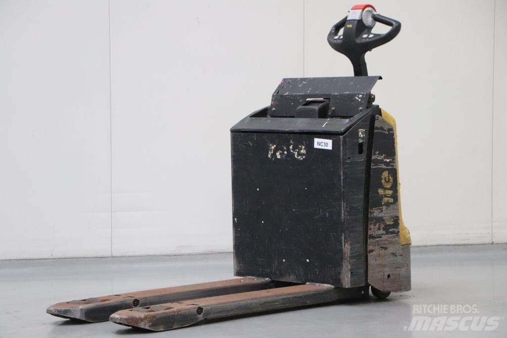 Yale MP16 Lavansiirtotrukit