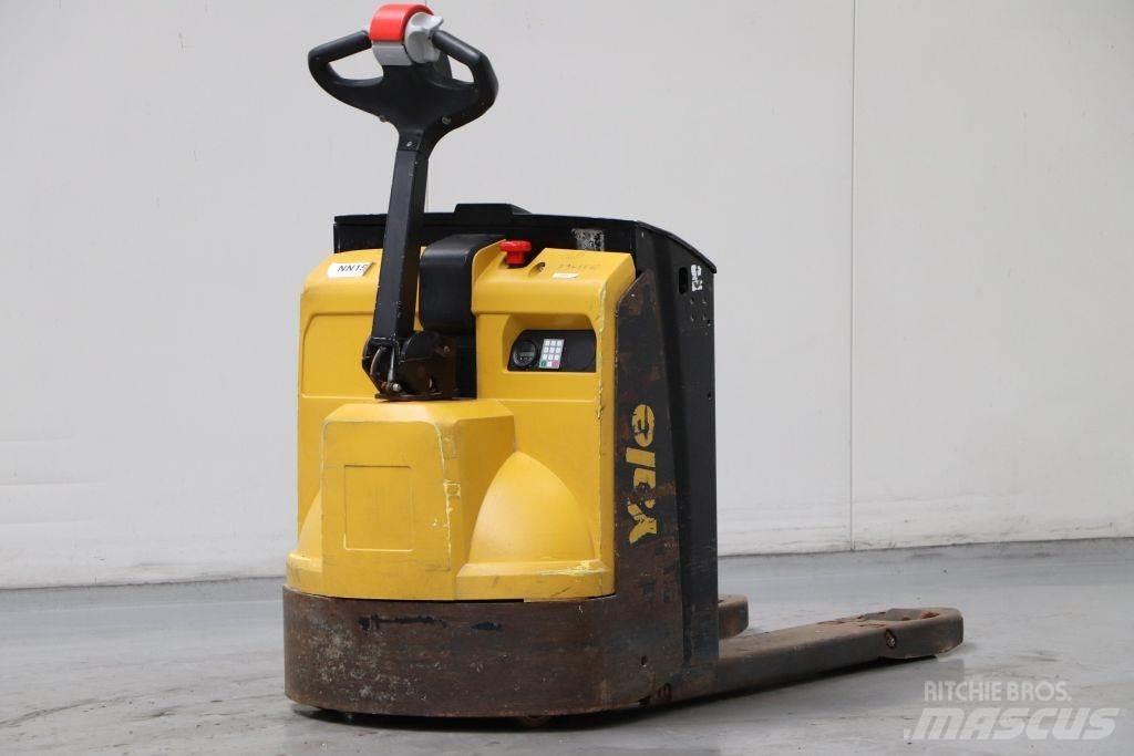 Yale MP20 Lavansiirtotrukit
