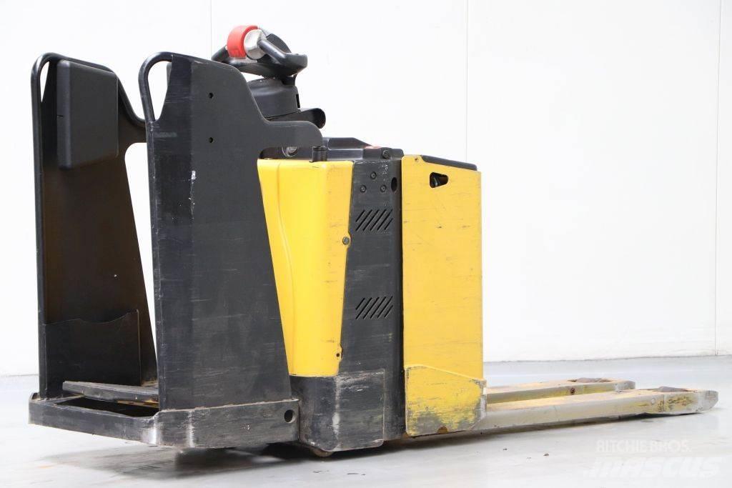 Yale MP20X Lavansiirtotrukit