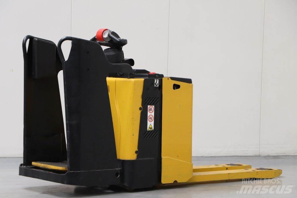 Yale MP20X Lavansiirtotrukit