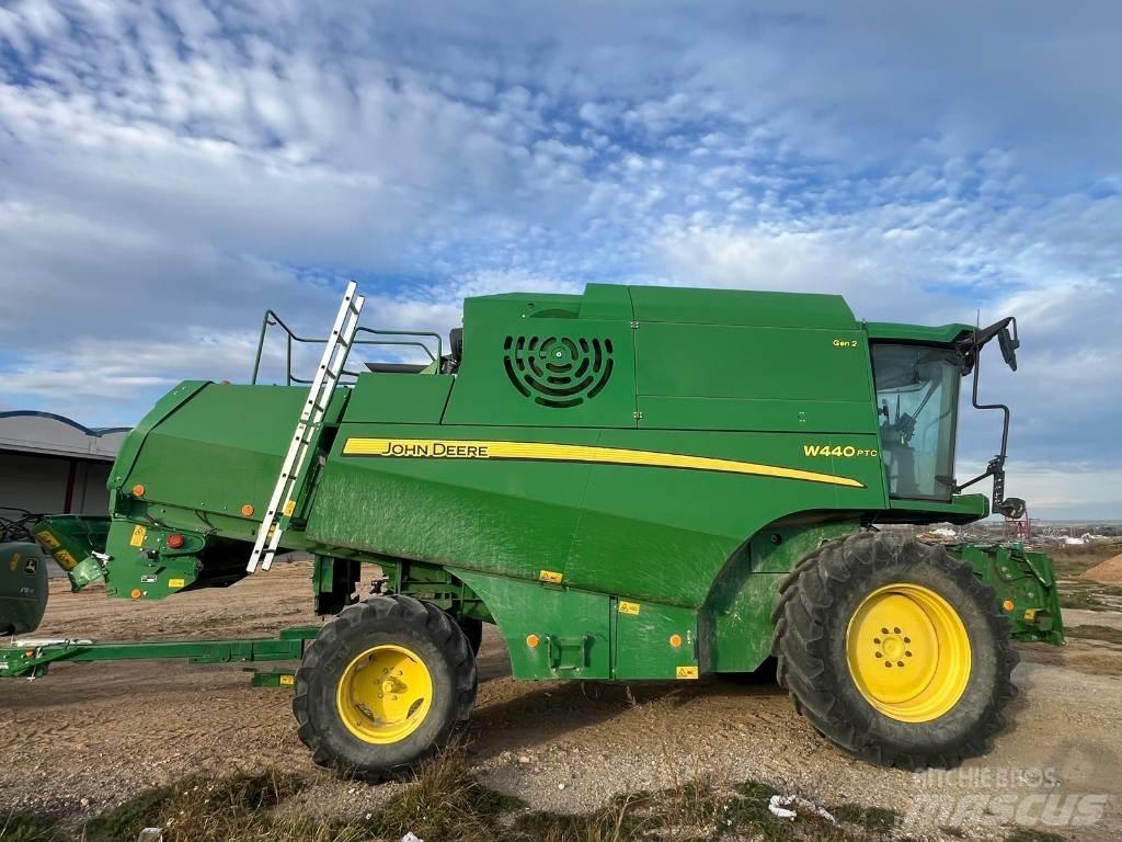 John Deere W 440 PTC Leikkuupuimurit