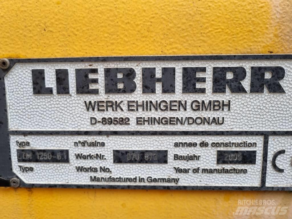Liebherr 1250-6.1 Mobiilinosturit