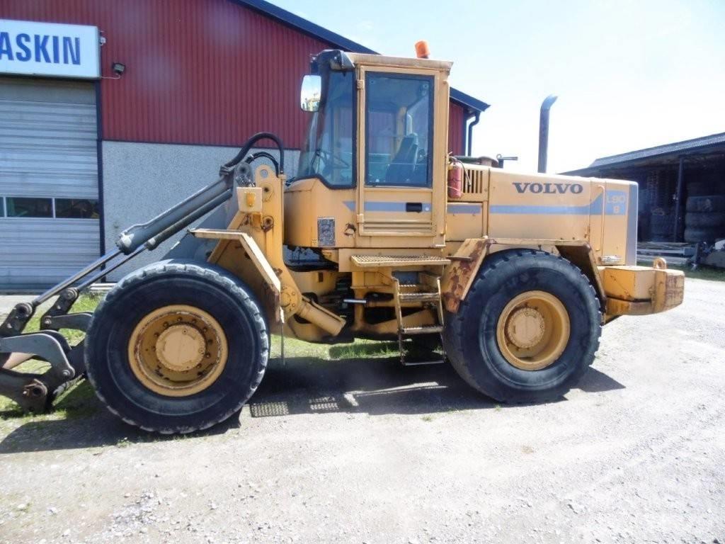 Volvo L90B Pyöräkuormaajat