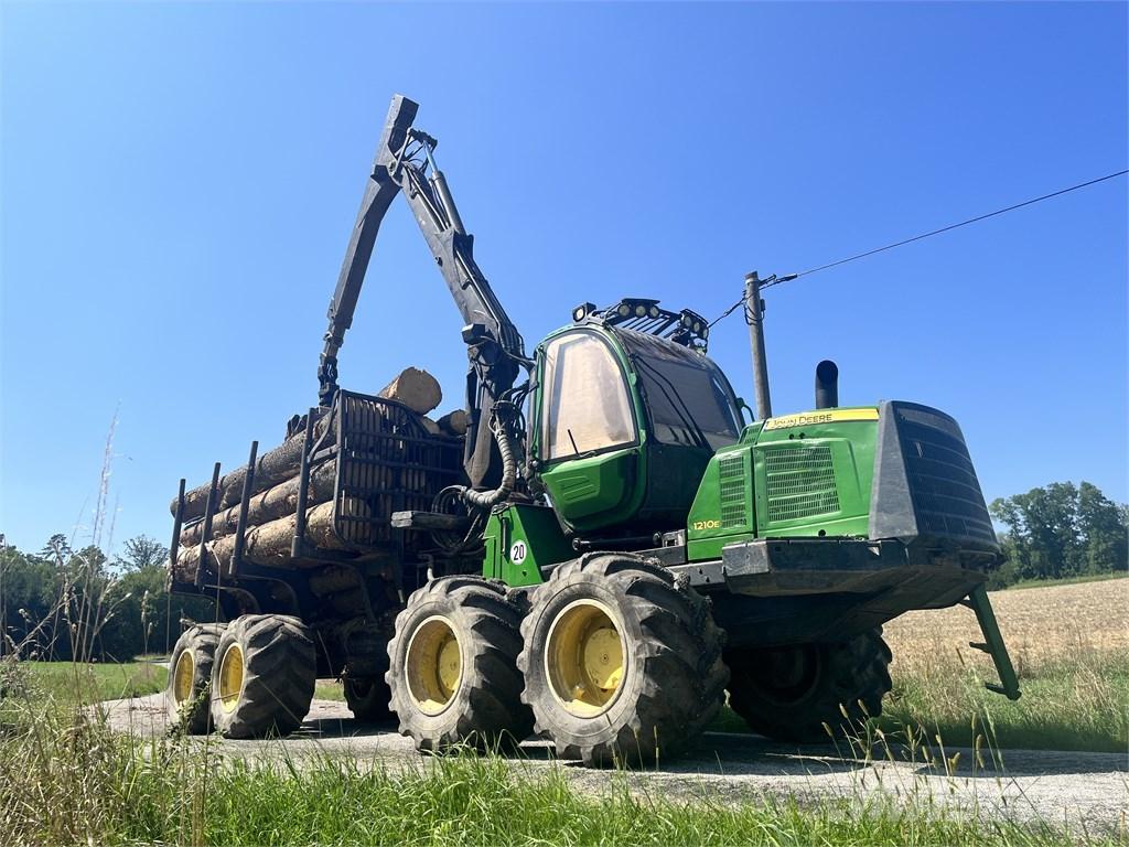 John Deere 1210E Kuormatraktorit