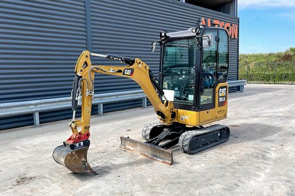 CAT 301.6-05 A Telakaivukoneet