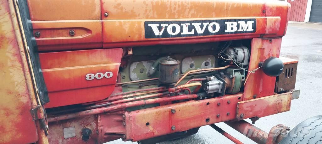 Volvo BM 800 Traktorit