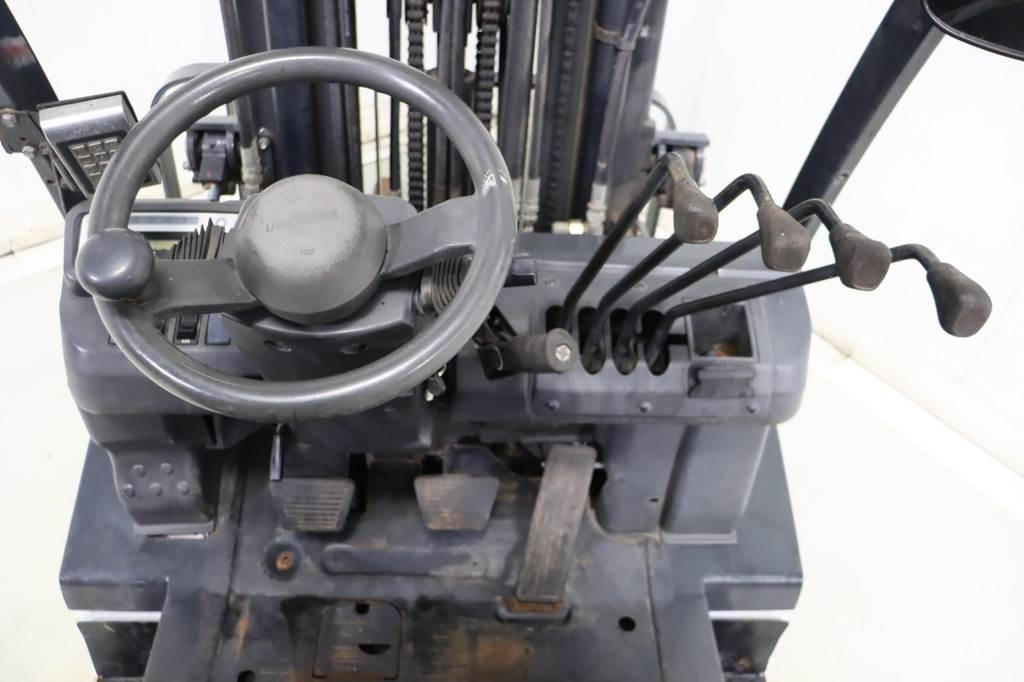Nissan U1D2A20LQ Nestekaasutrukit