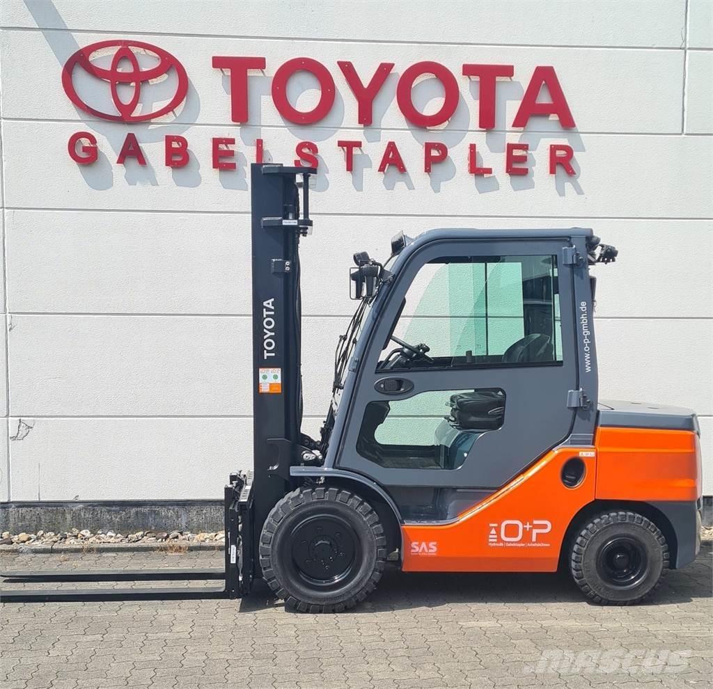 Toyota 52-8FDJF35 Dieseltrukit