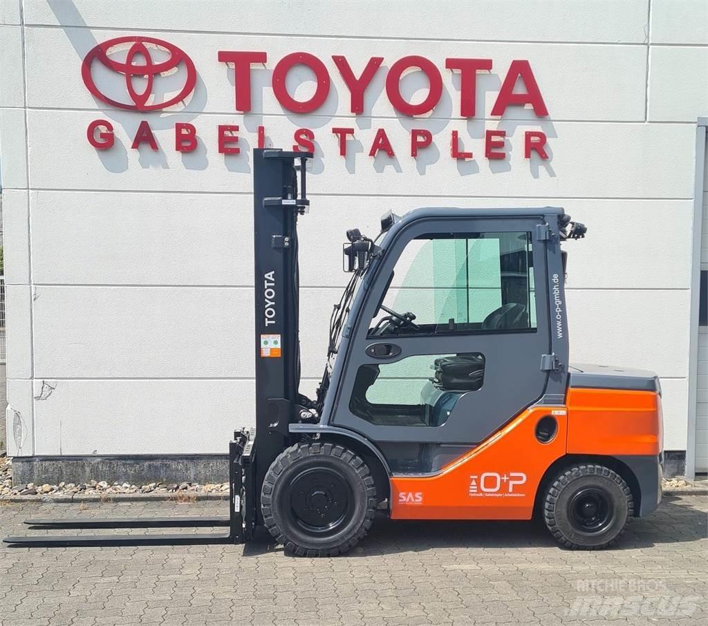 Toyota 52-8FDJF35 Dieseltrukit