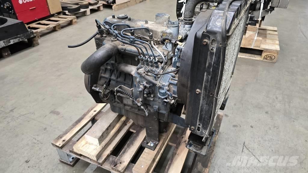 Kubota V1305-E Moottorit