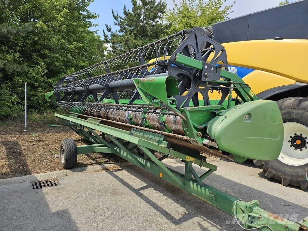 John Deere W 650 i Leikkuupuimurit