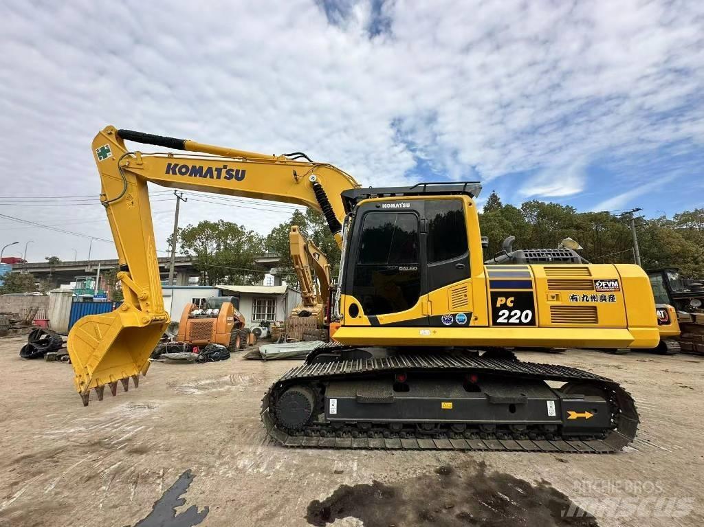 Komatsu pc220 Telakaivukoneet