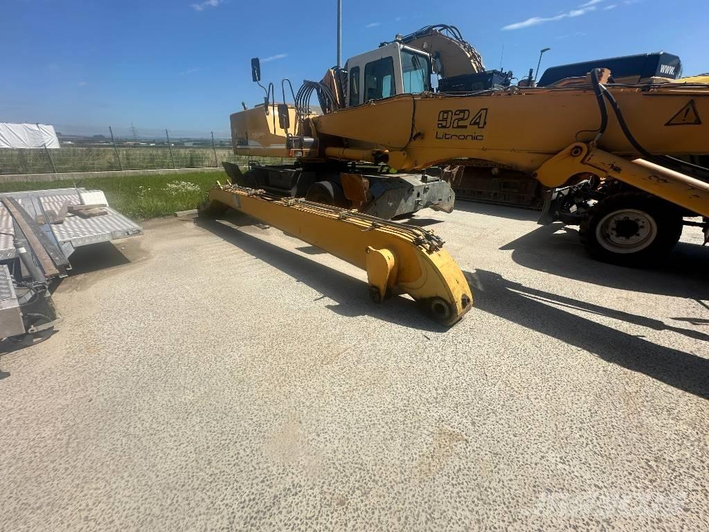Liebherr A 924 Jätteenkäsittelijät