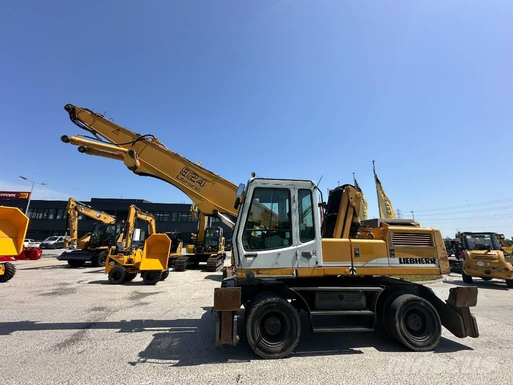Liebherr A 924 Jätteenkäsittelijät