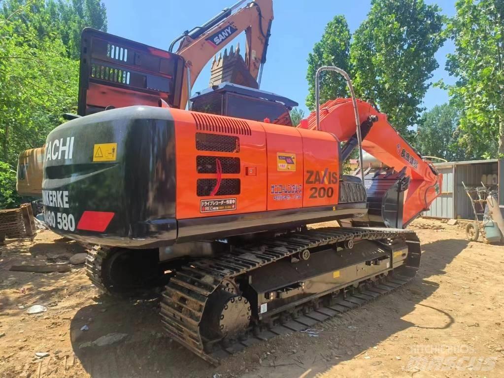 Hitachi ZX200 Telakaivukoneet