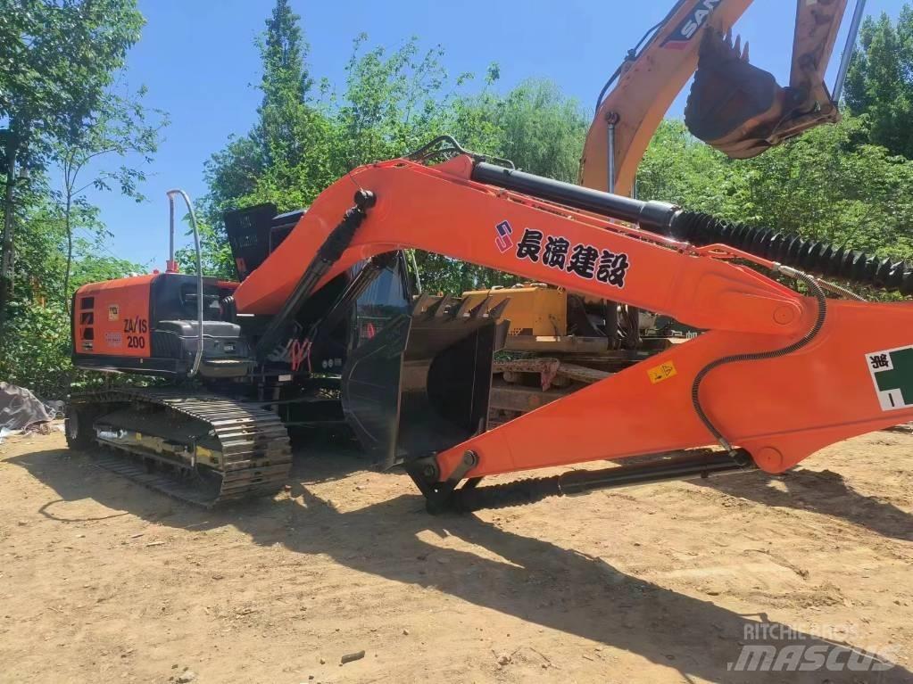 Hitachi ZX200 Telakaivukoneet