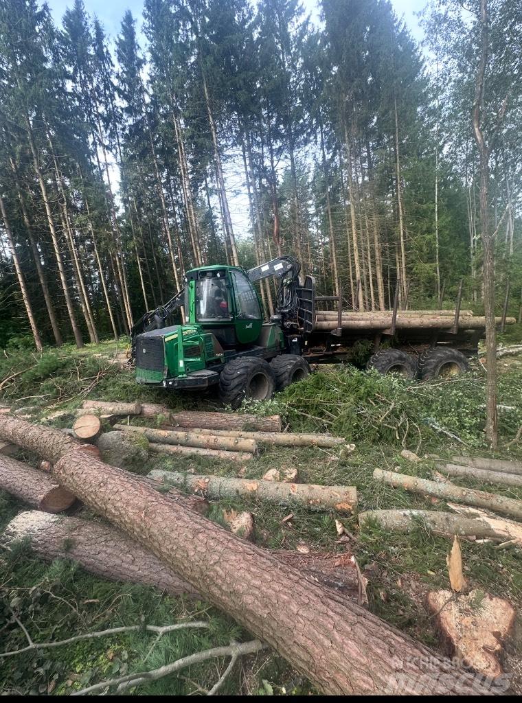John Deere 1110 E Kuormatraktorit