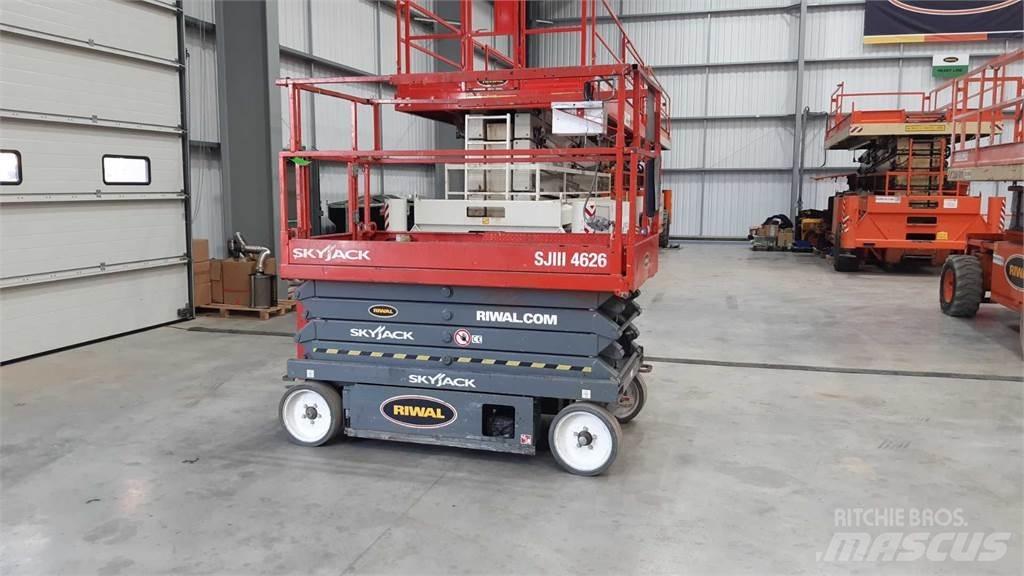 SkyJack SJIII4626 Saksilavat
