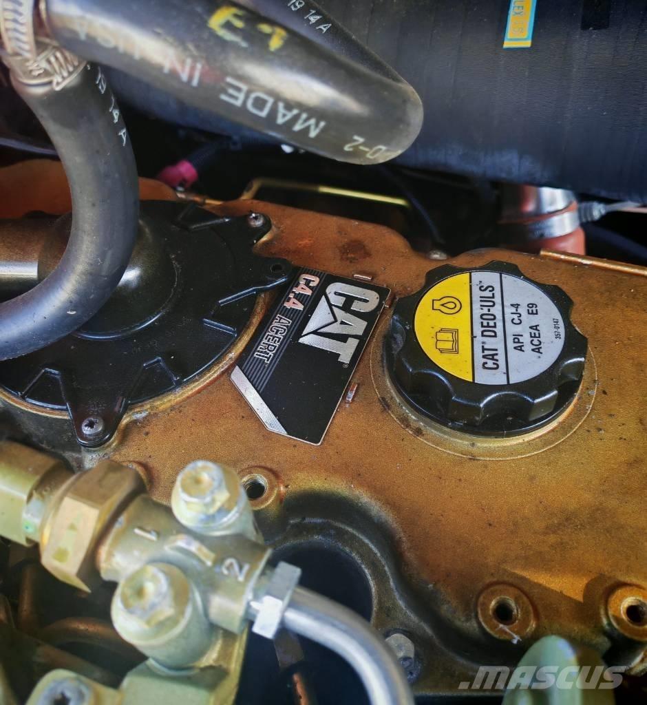 CAT TH 407C Ag 93kW Maatalouskurottajat