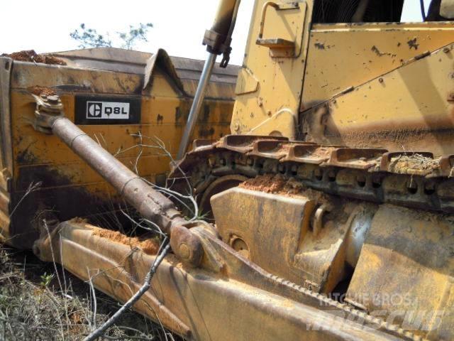 CAT D 8 L Telaketjupuskutraktorit