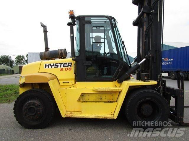 Hyster H8.00XM Nestekaasutrukit