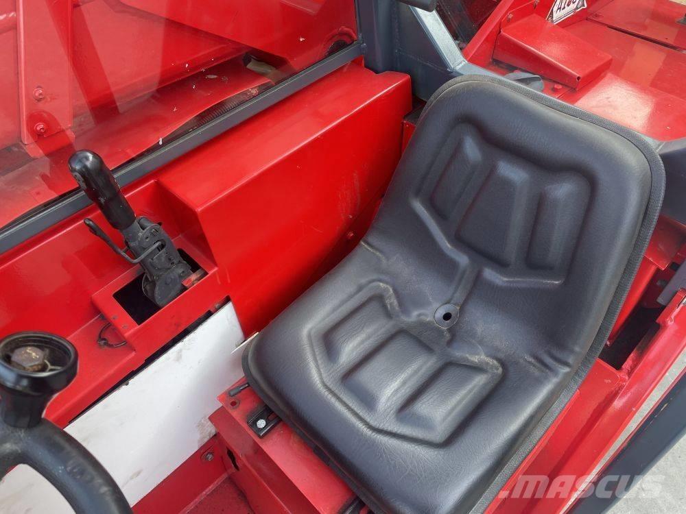 Manitou BT 420 Kurottajat