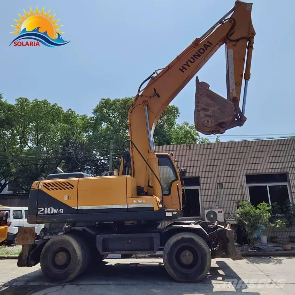 Hyundai R210W-9 Pyöräkaivukoneet