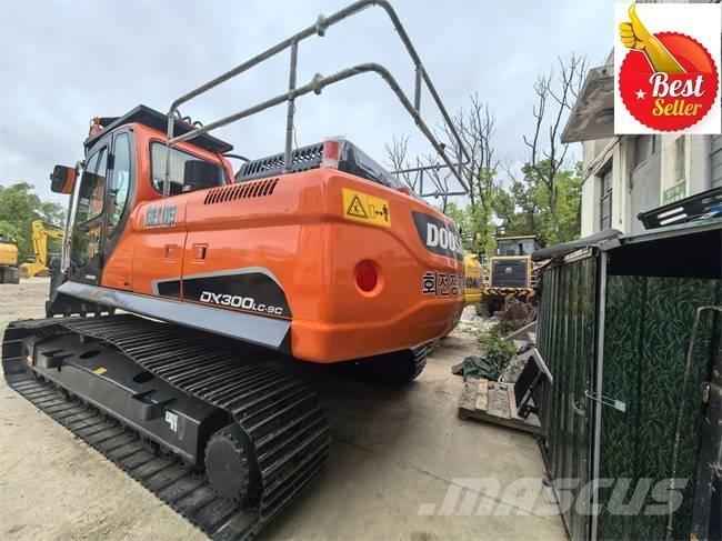 Doosan DX 300 LC Telakaivukoneet