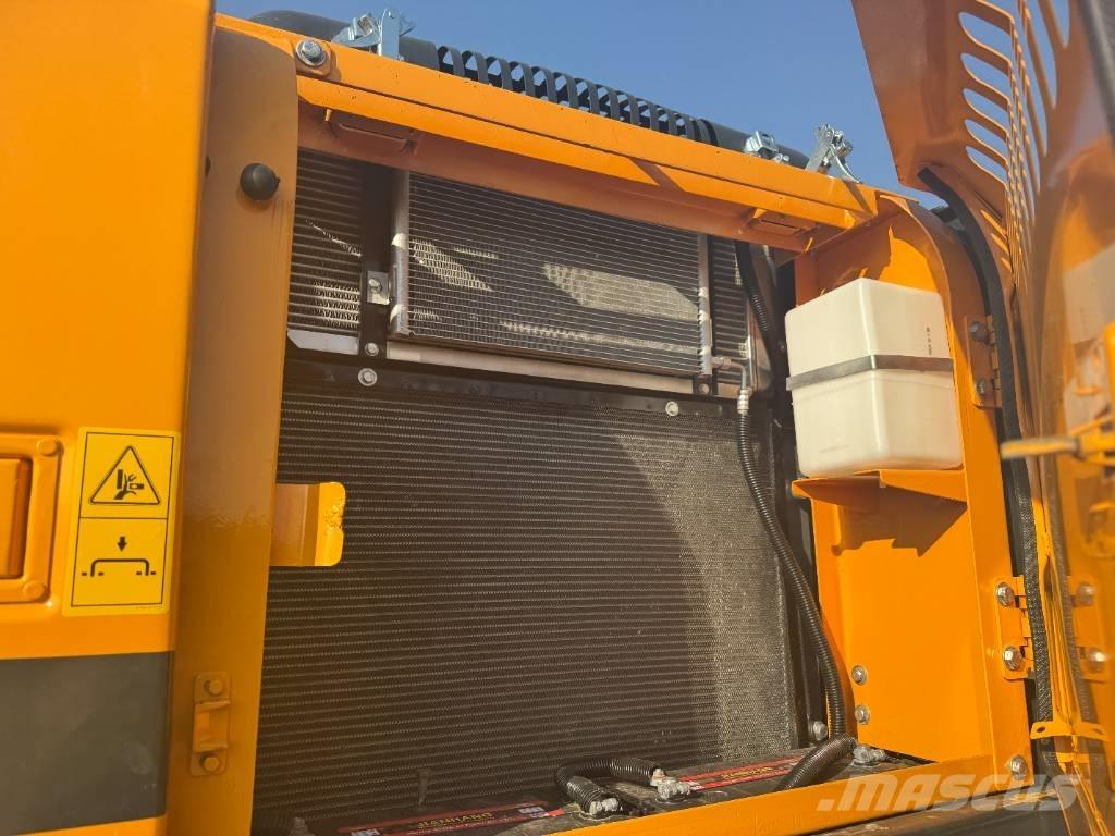 Hyundai HX 220 Telakaivukoneet