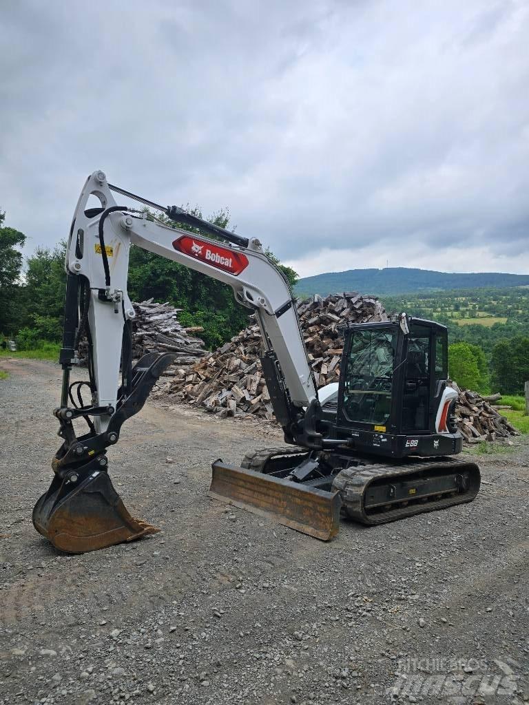 Bobcat E 88 R2 Telakaivukoneet