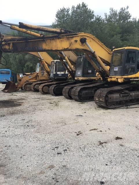 Komatsu 450 Telakaivukoneet