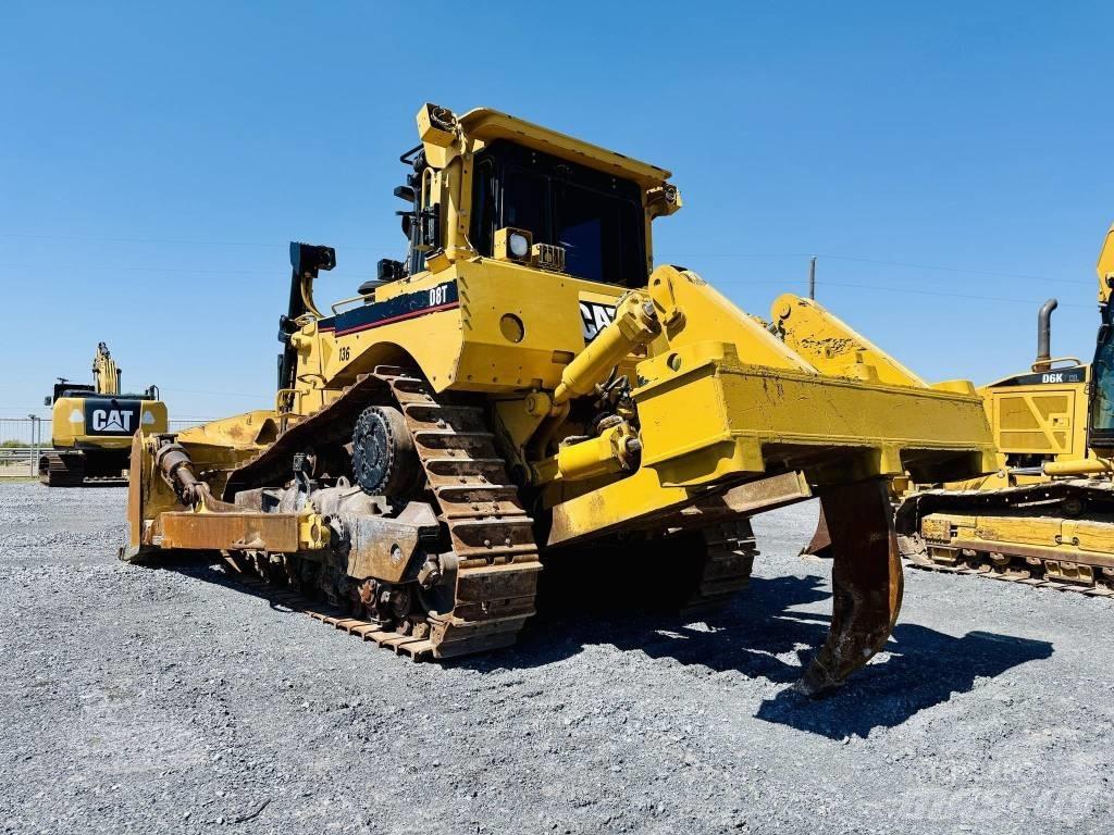 CAT D 8 T Telaketjupuskutraktorit