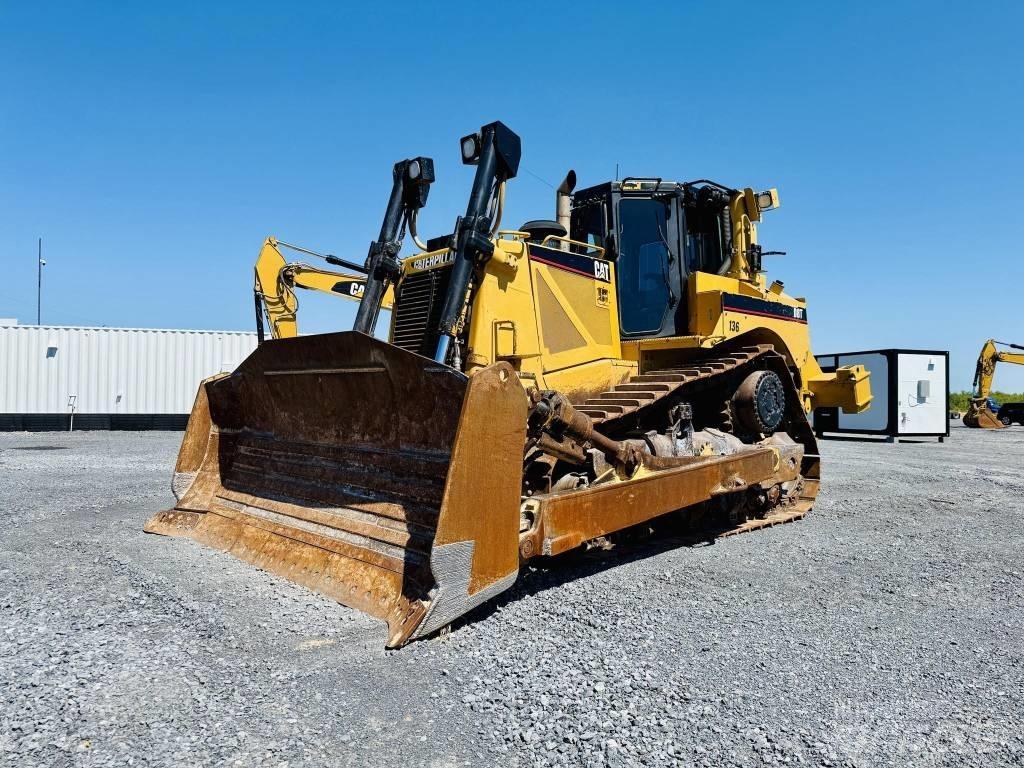 CAT D 8 T Telaketjupuskutraktorit