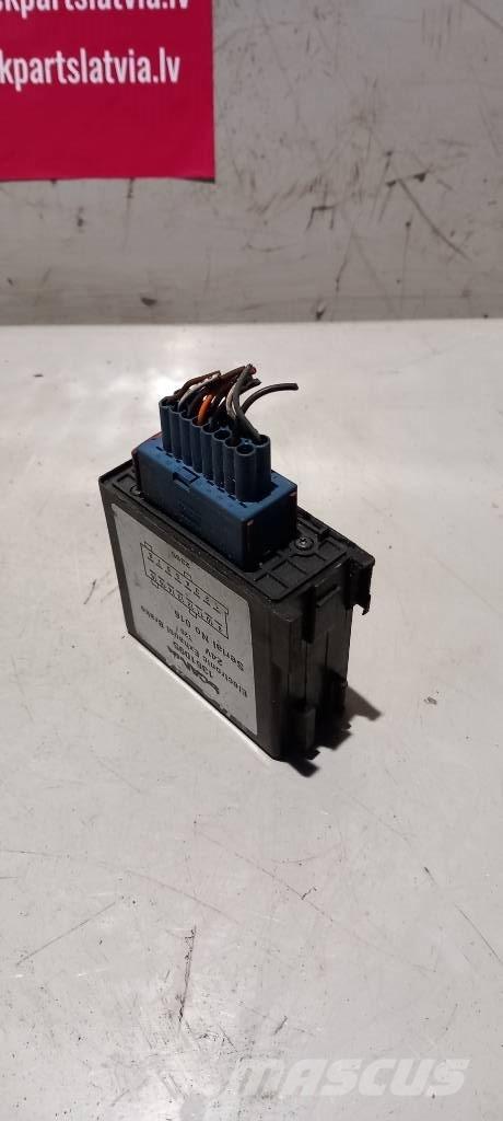 Scania P 94.  1361095 Sähkö ja elektroniikka